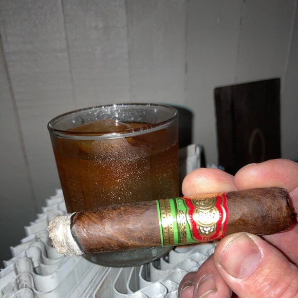 Meet your Posher, Aaron - Picture 1 of 3